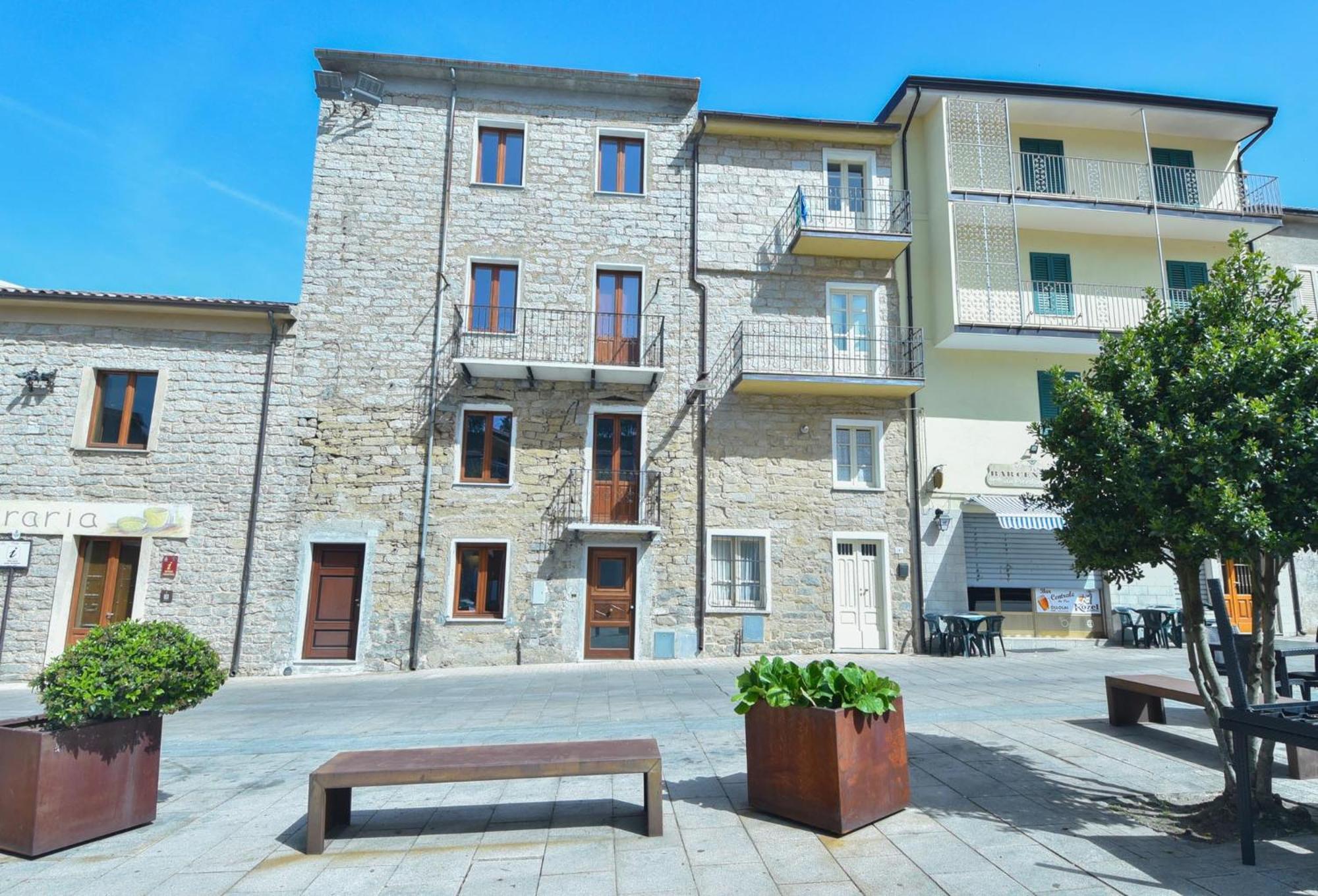Guest house La Plaza *