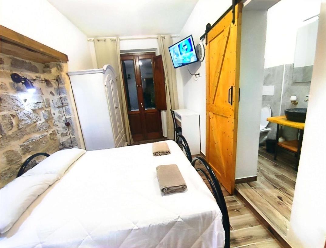 Guest house La Plaza